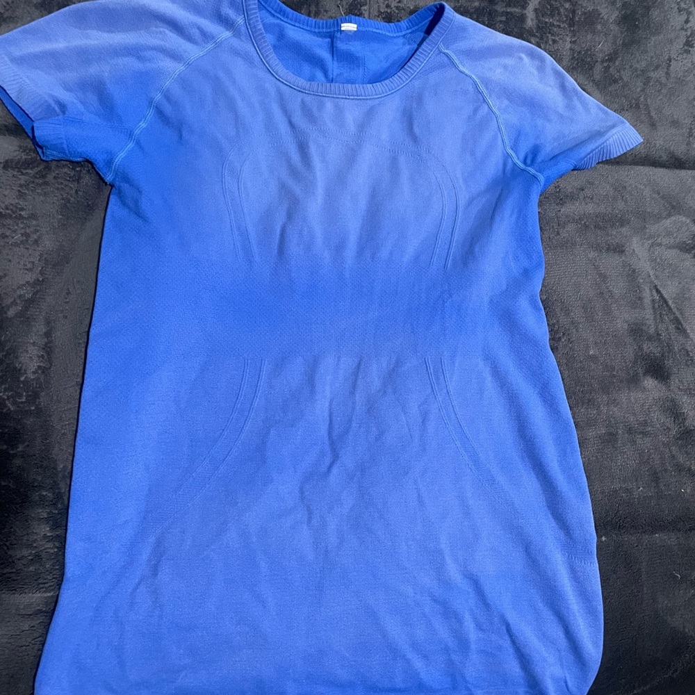 lululemon athletica Vibrant Blue Short Sleeve Tee
